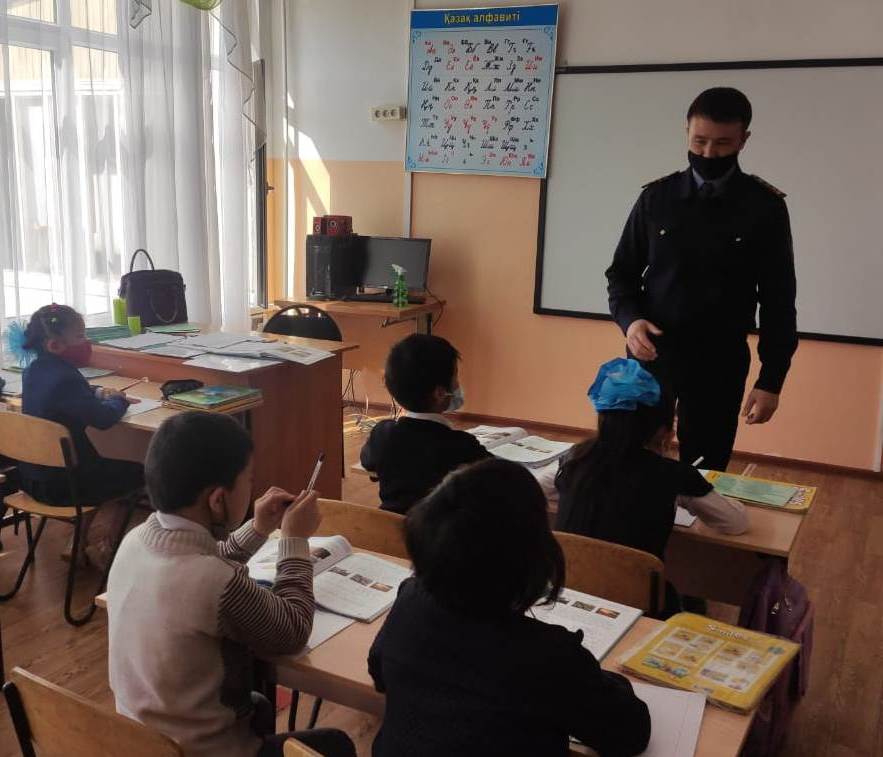 Шу қаласы "Ыбырай Алтынсарин атындағы орта мектебі"КММ