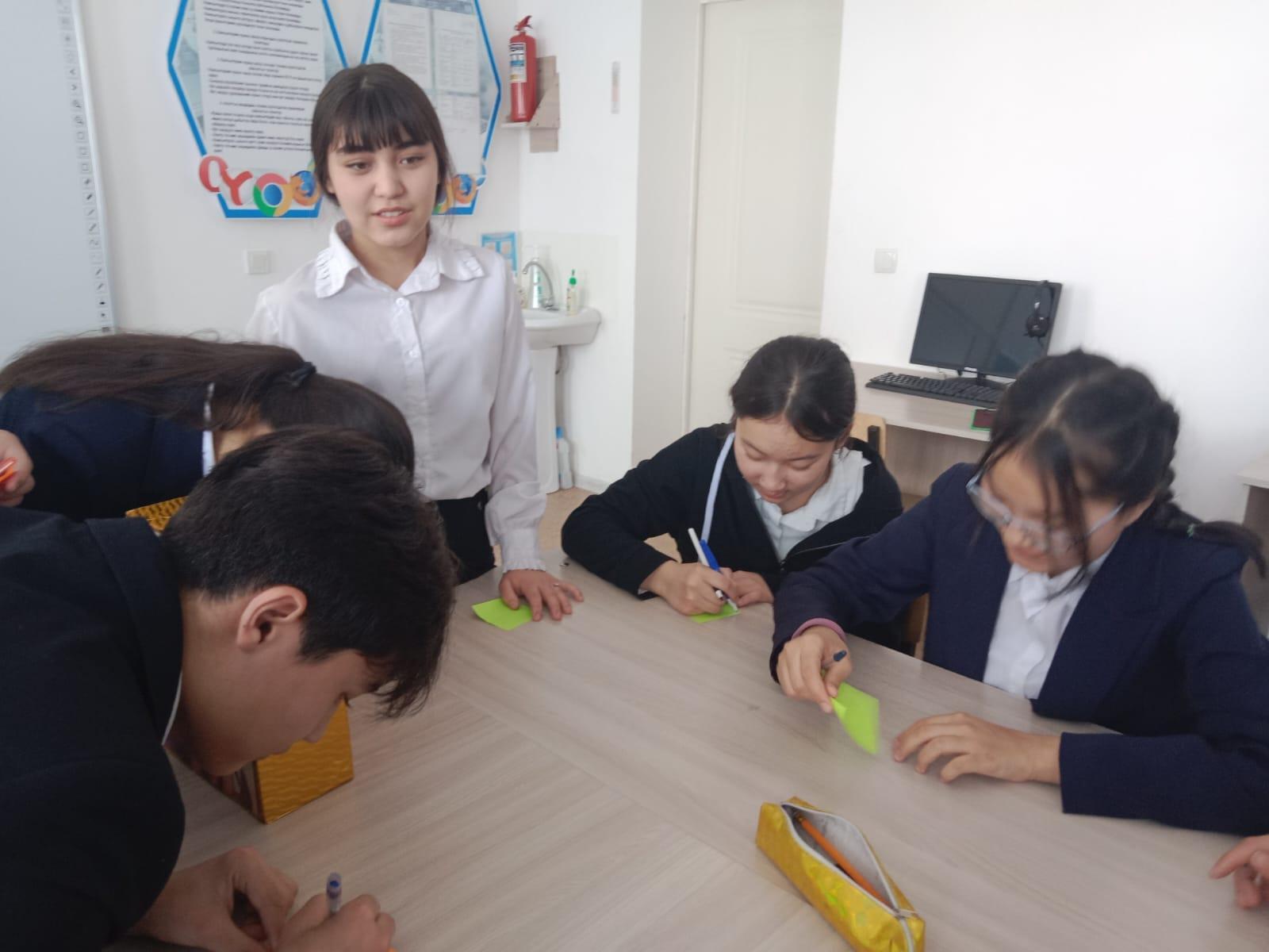 Шу қаласы «Ыбырай Алтынсарин атындағы орта мектебі»